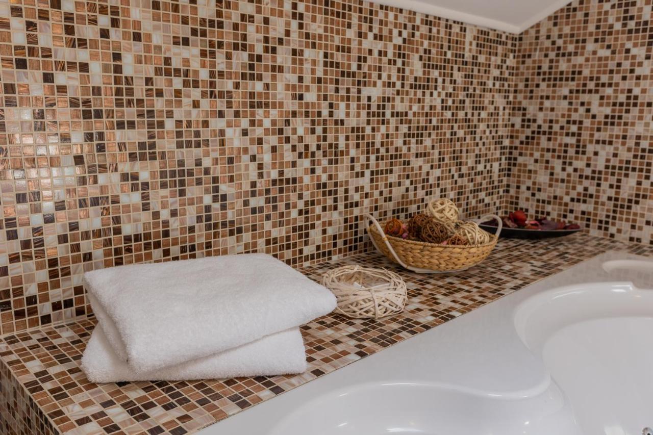Hotel Corvaris Bukurešť Exteriér fotografie